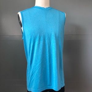 Men’s lululemon size M turquoise athletic muscle tank top